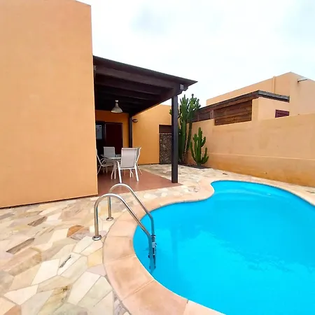 Ara Corralejo