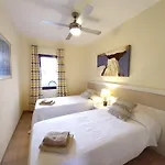 Vila Casa Ara *